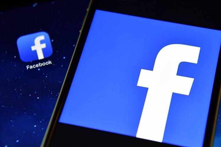 Study Says Instagram Affects Parent-Child Relationships 
